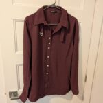Featured thumbnail for Joelle/Blouse Bordeaux Sz M