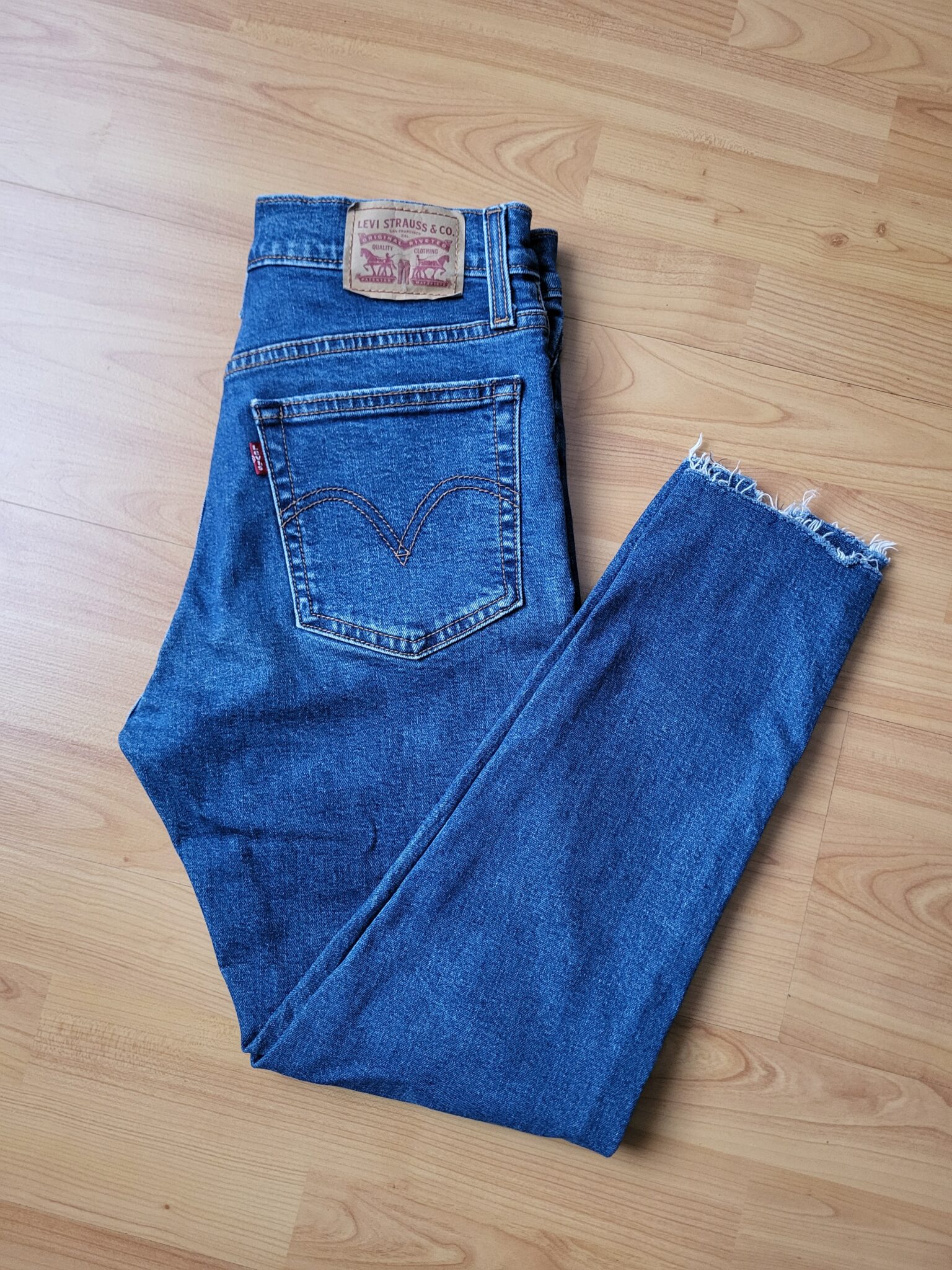 Featured image for Jeans Levi's wedgie