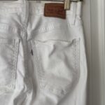 Thumbnail for Lévis skinny 27