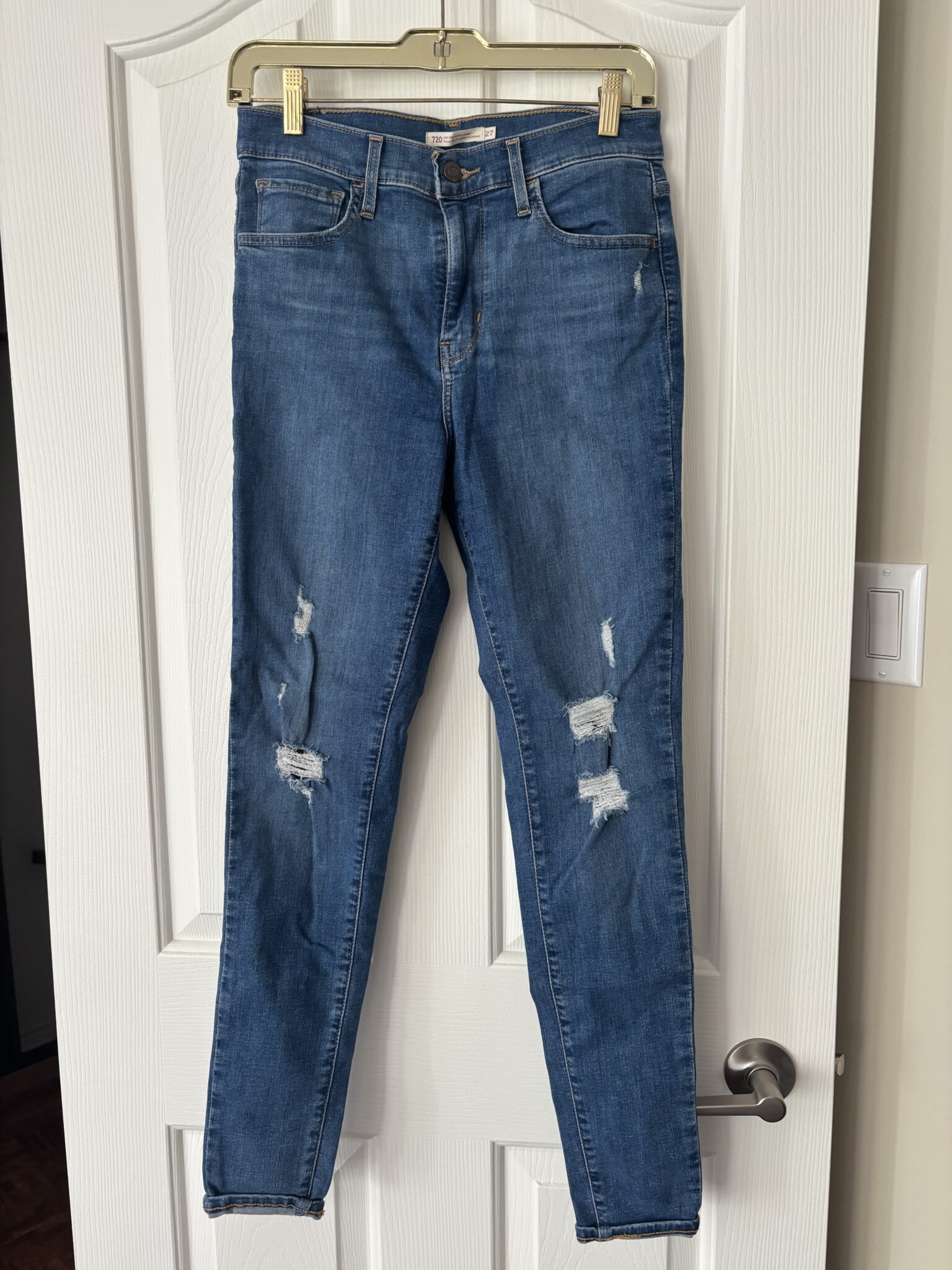 Featured image for Jeans skinny 27