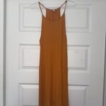 Featured thumbnail for Robe halter top