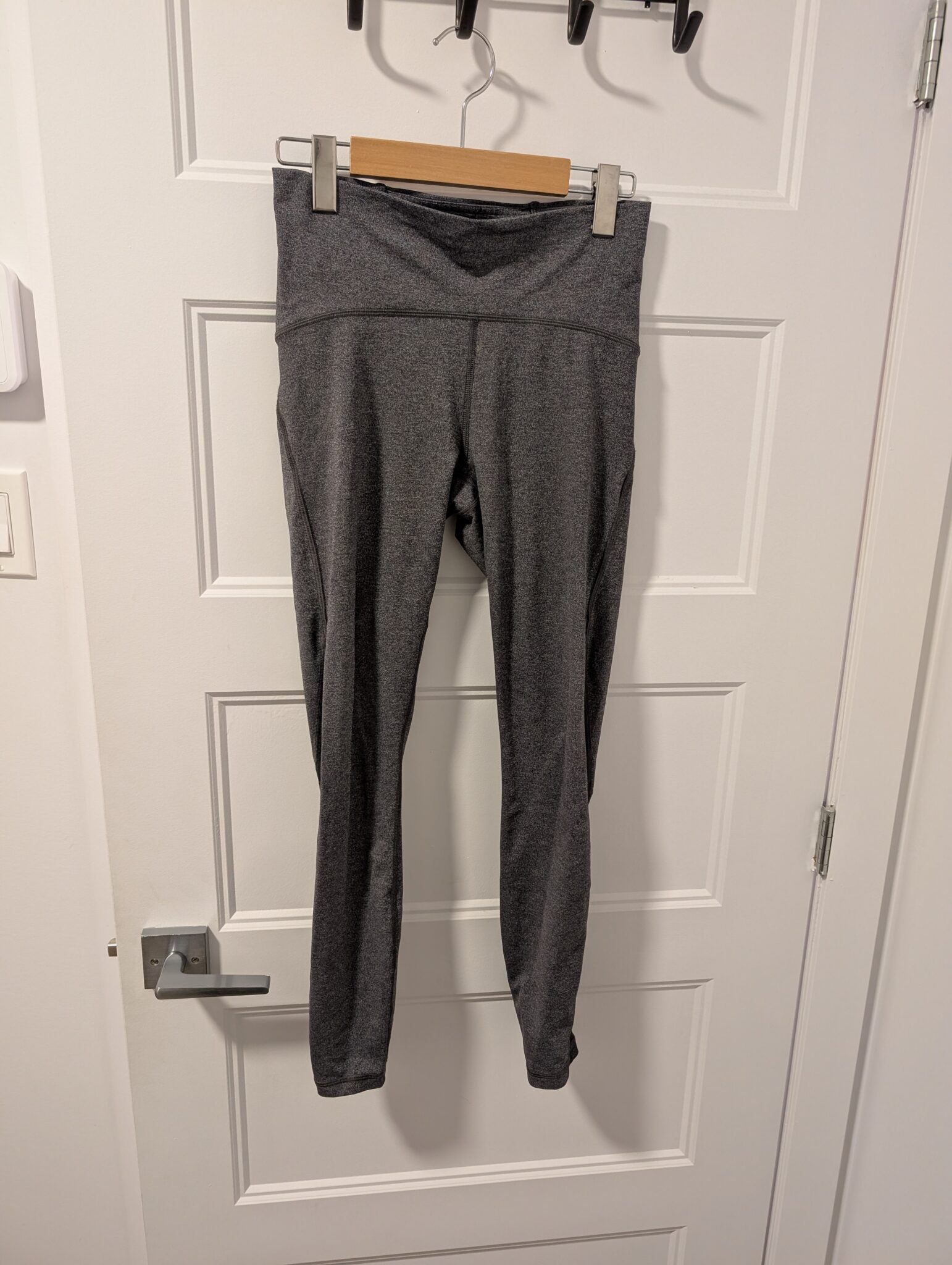 Image for Lululemon/Legging Train Times Sz 6