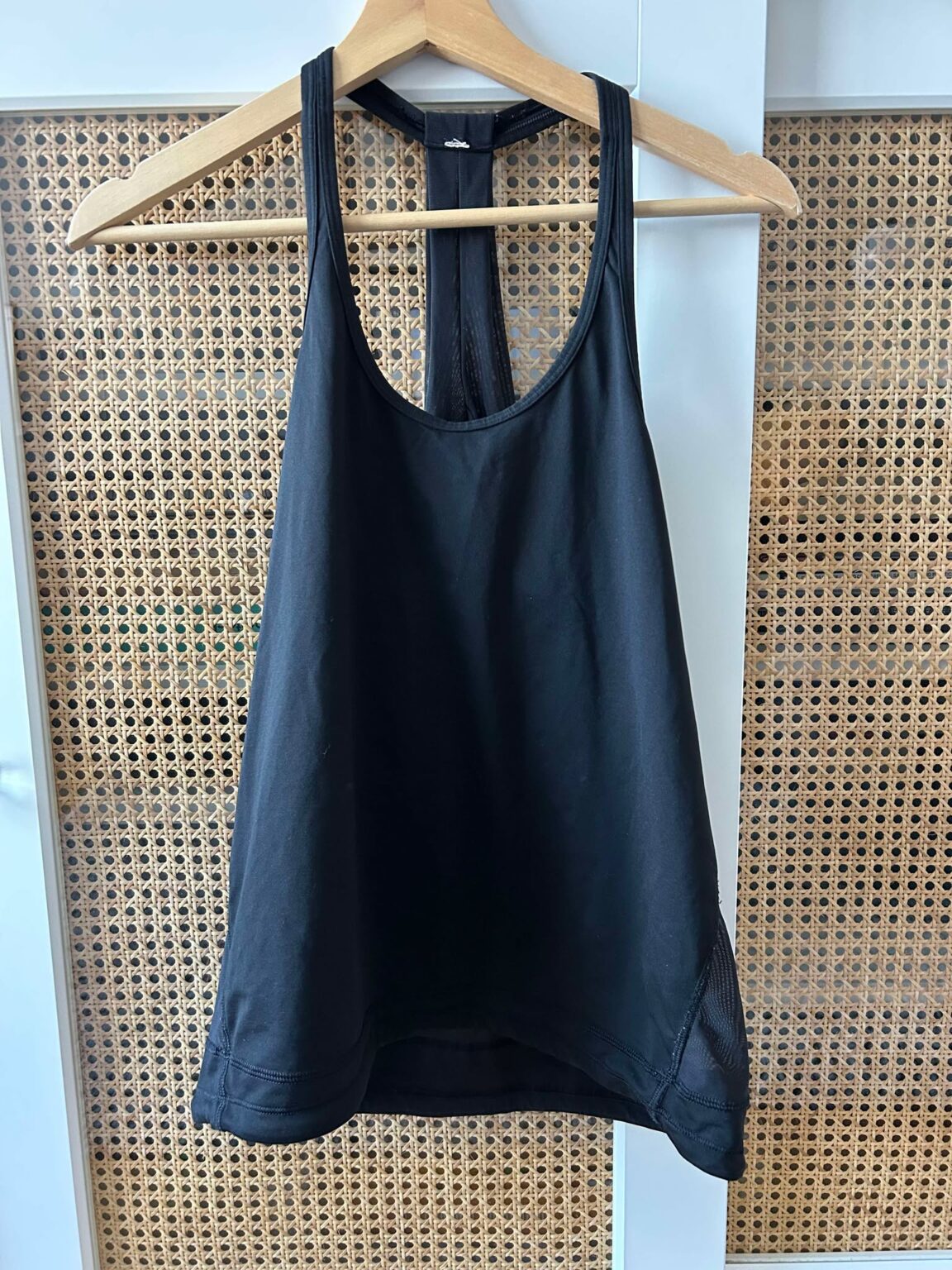 Featured image for camisole LULULEMON