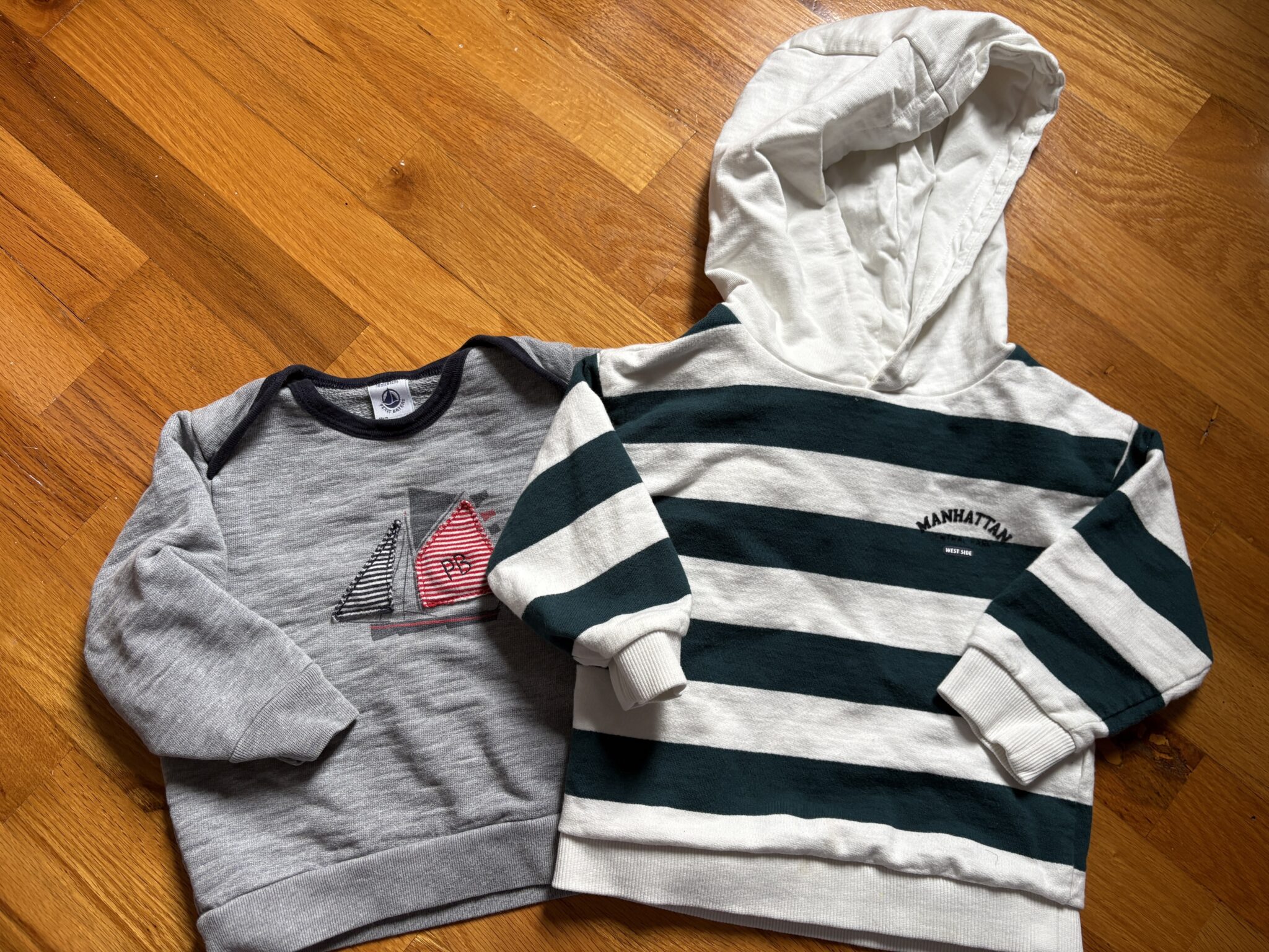 Featured image for Duo de chandail Mango et petit bateau 18 mois