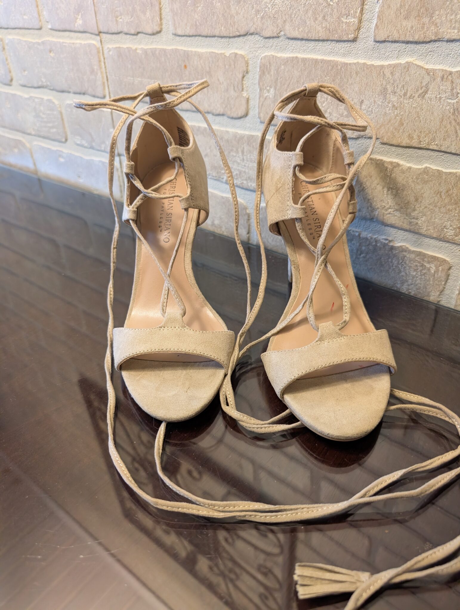 Featured image for Sandale talon haut a lacets