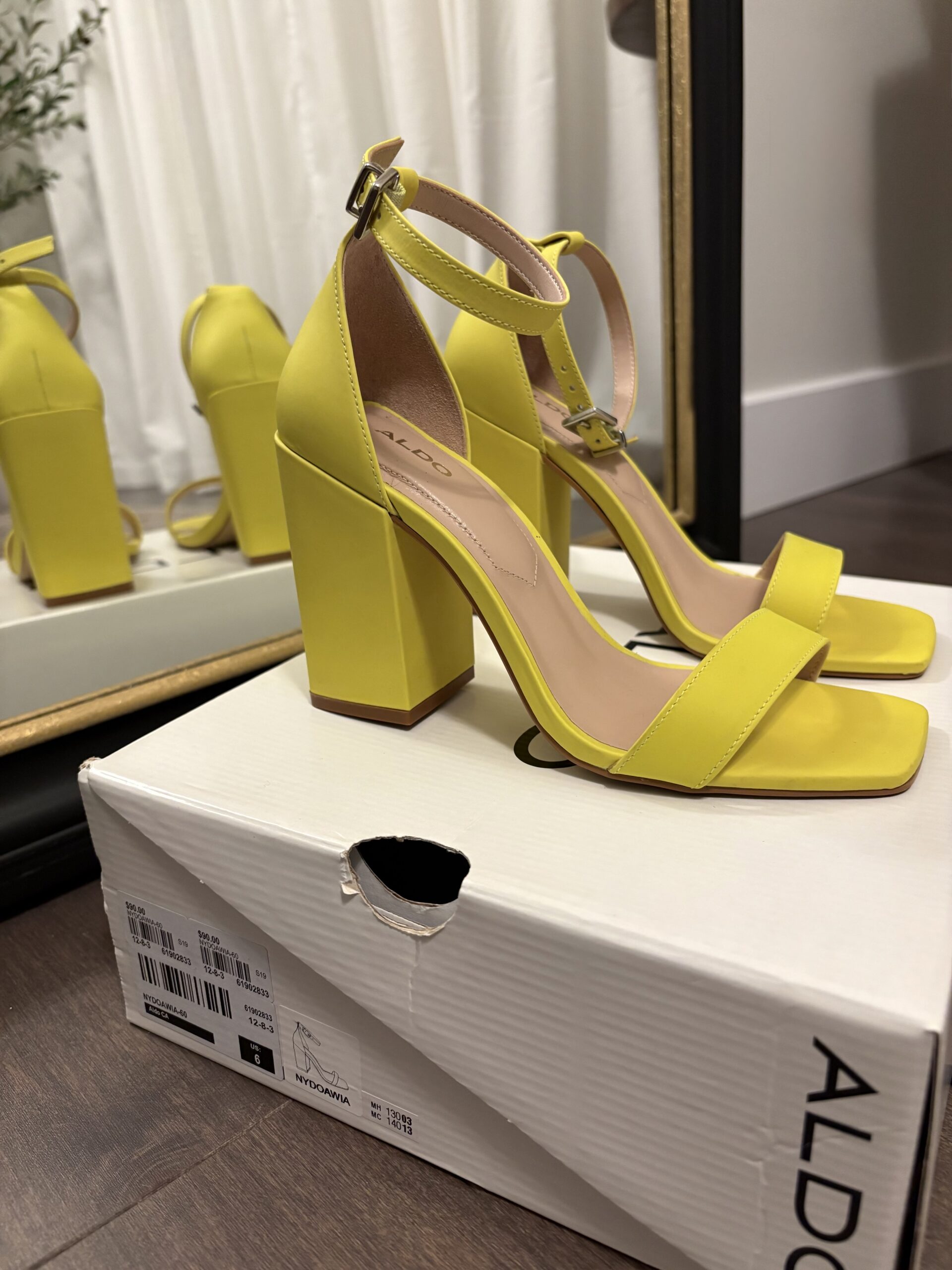 Sandales à talons blocs jaunes néon Aldo seconde main