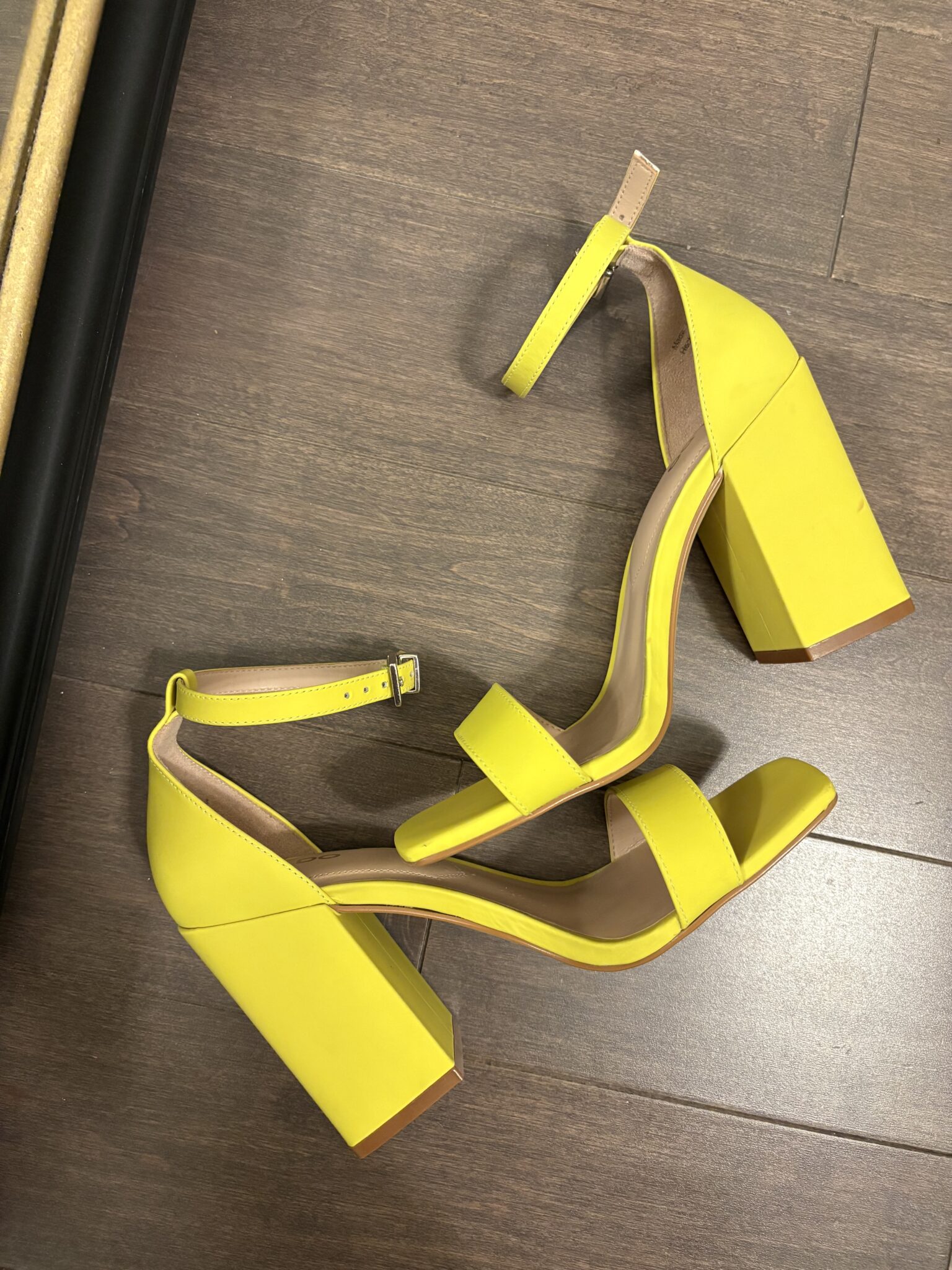 Image for Neon yellow block heel sandals