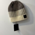 Featured thumbnail for Canada Goose Ribbed slouchy hat