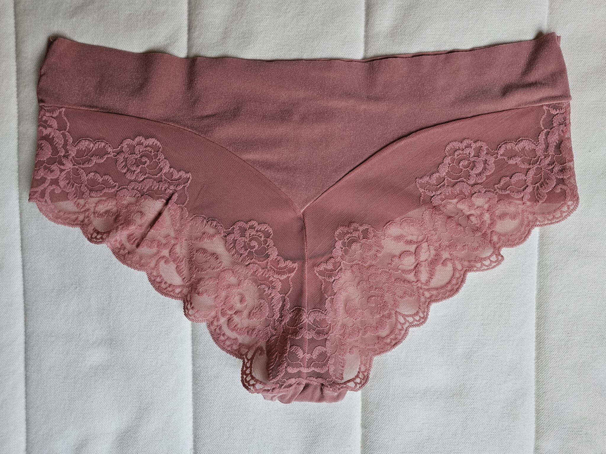 Featured image for culotte avec dentelle La senza