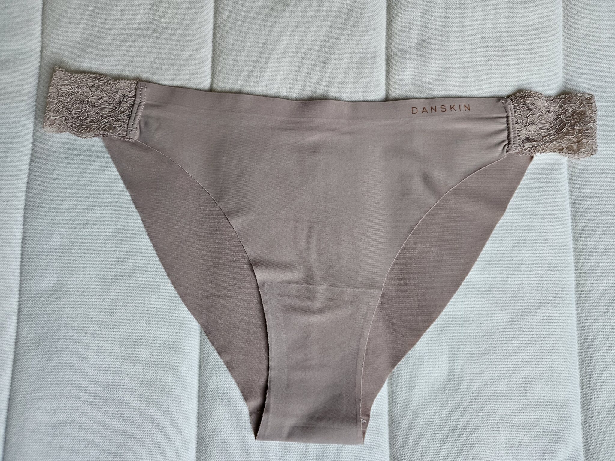 Featured image for culotte ckeeky Danskin.