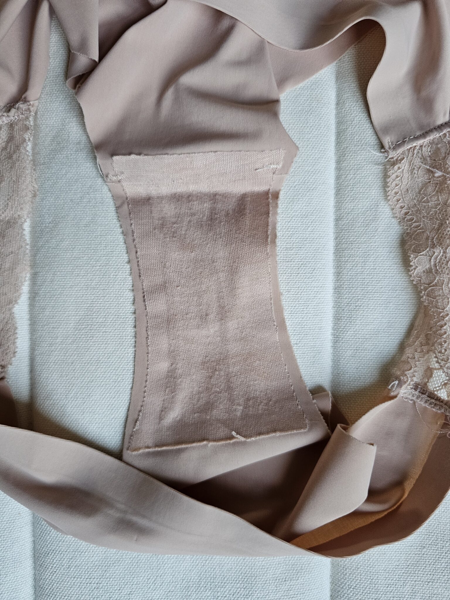 Image for culotte cheeky avec dentelle Danskin.