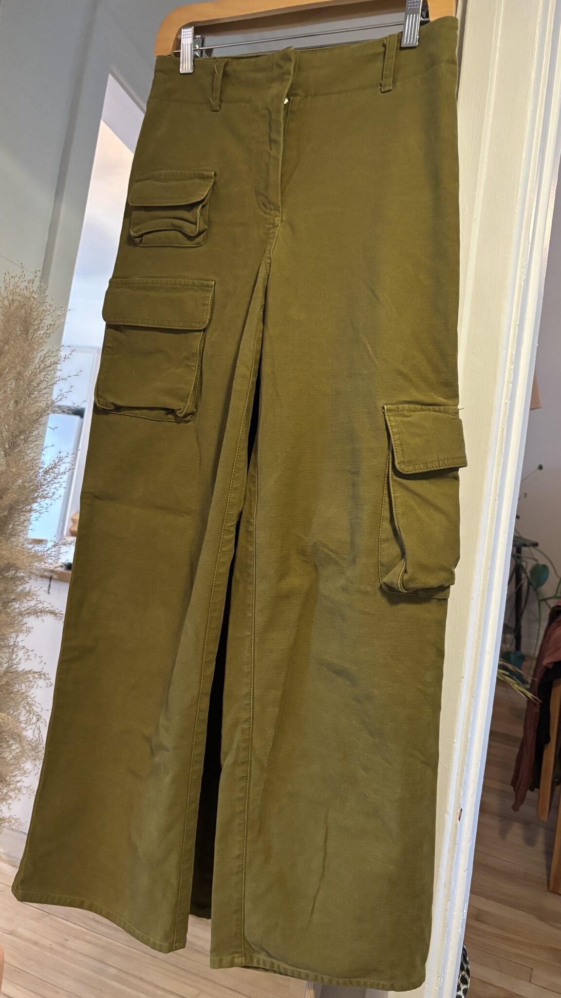 Featured image for Pantalon Wilfred de Aritzia
