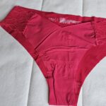 Featured thumbnail for culotte cheeky avec côté en dentelle.