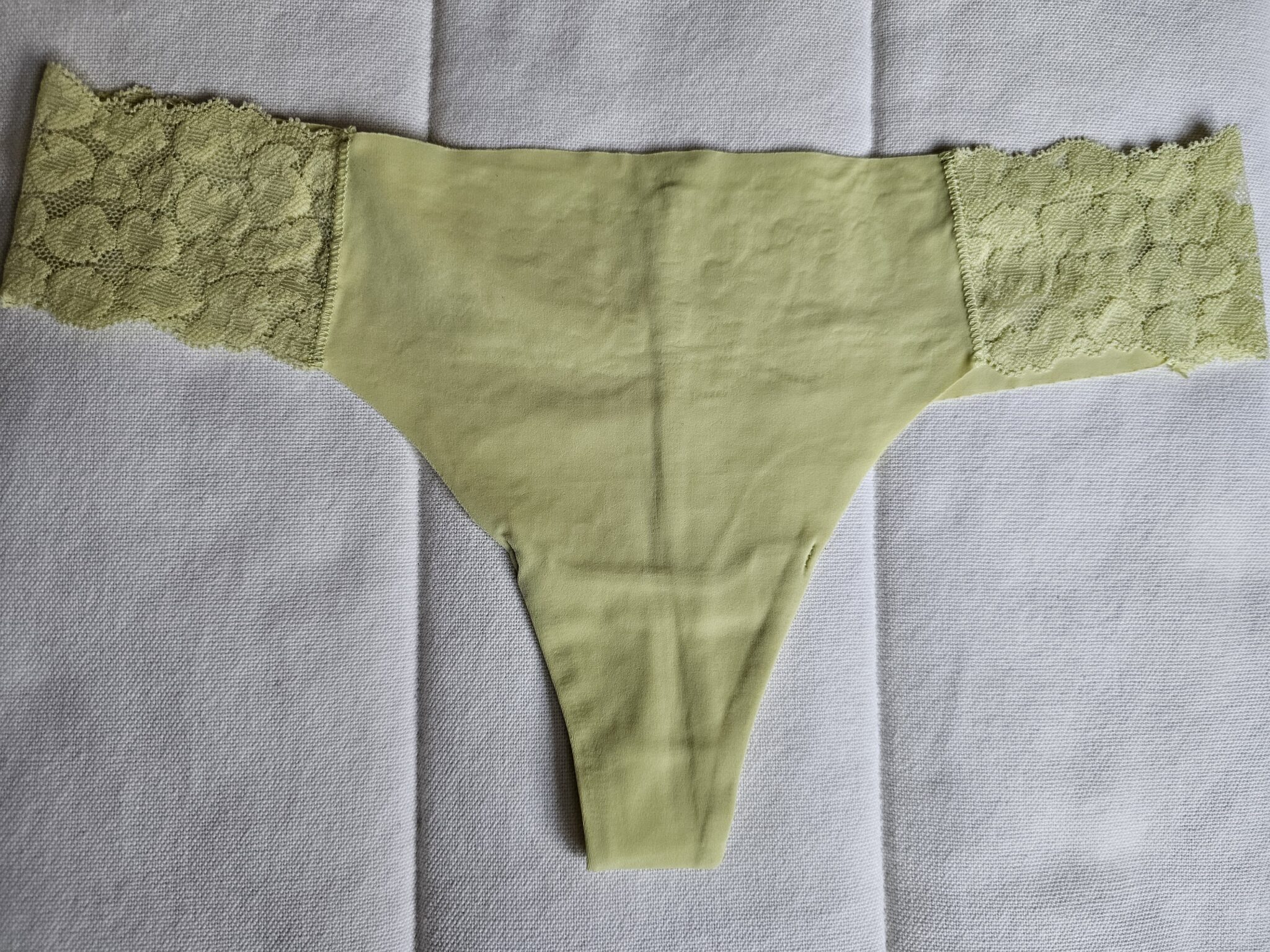 Featured image for culotte tanga avec dentelle de marque Aerie.