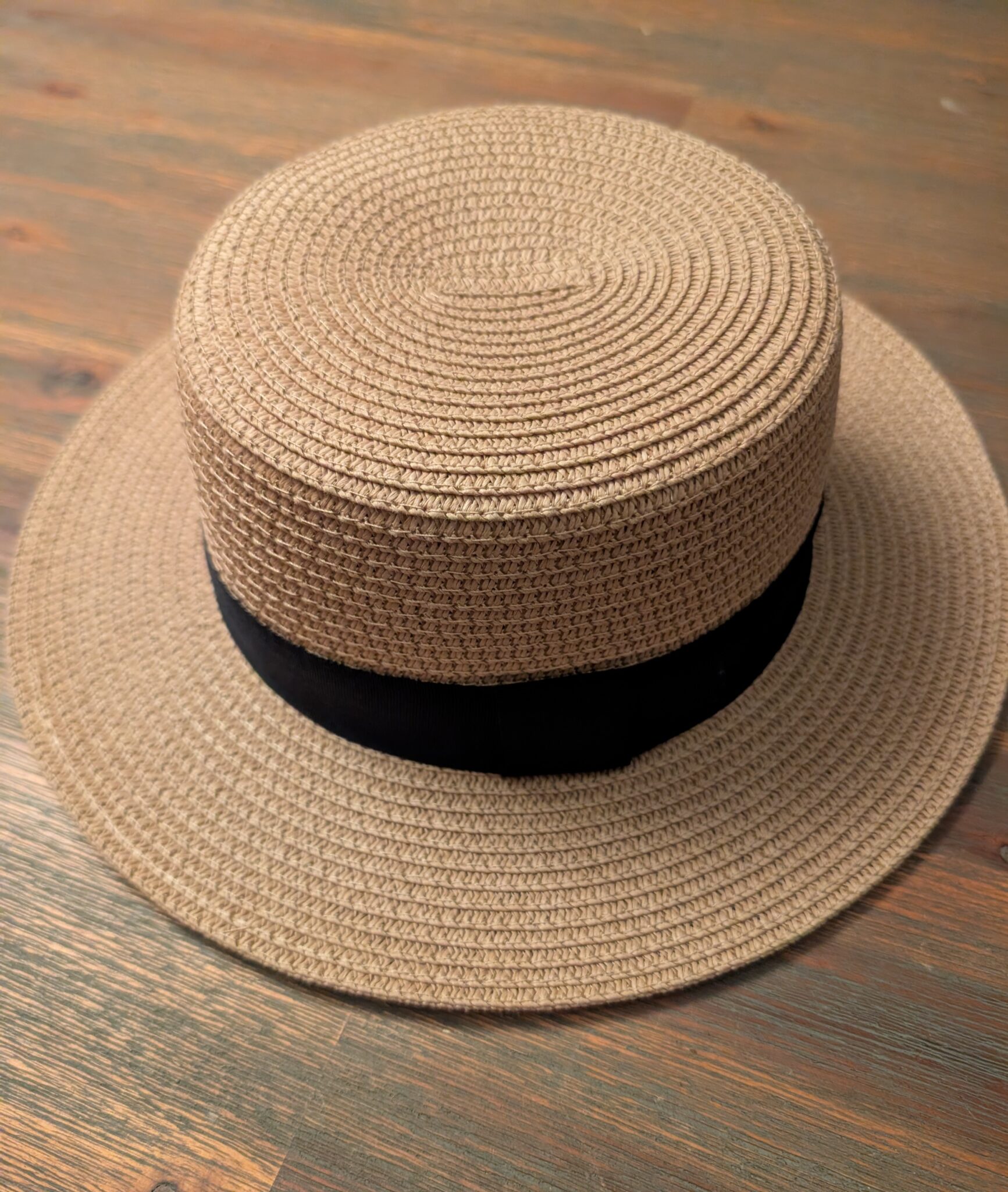 Featured image for Chapeau rose maternité
