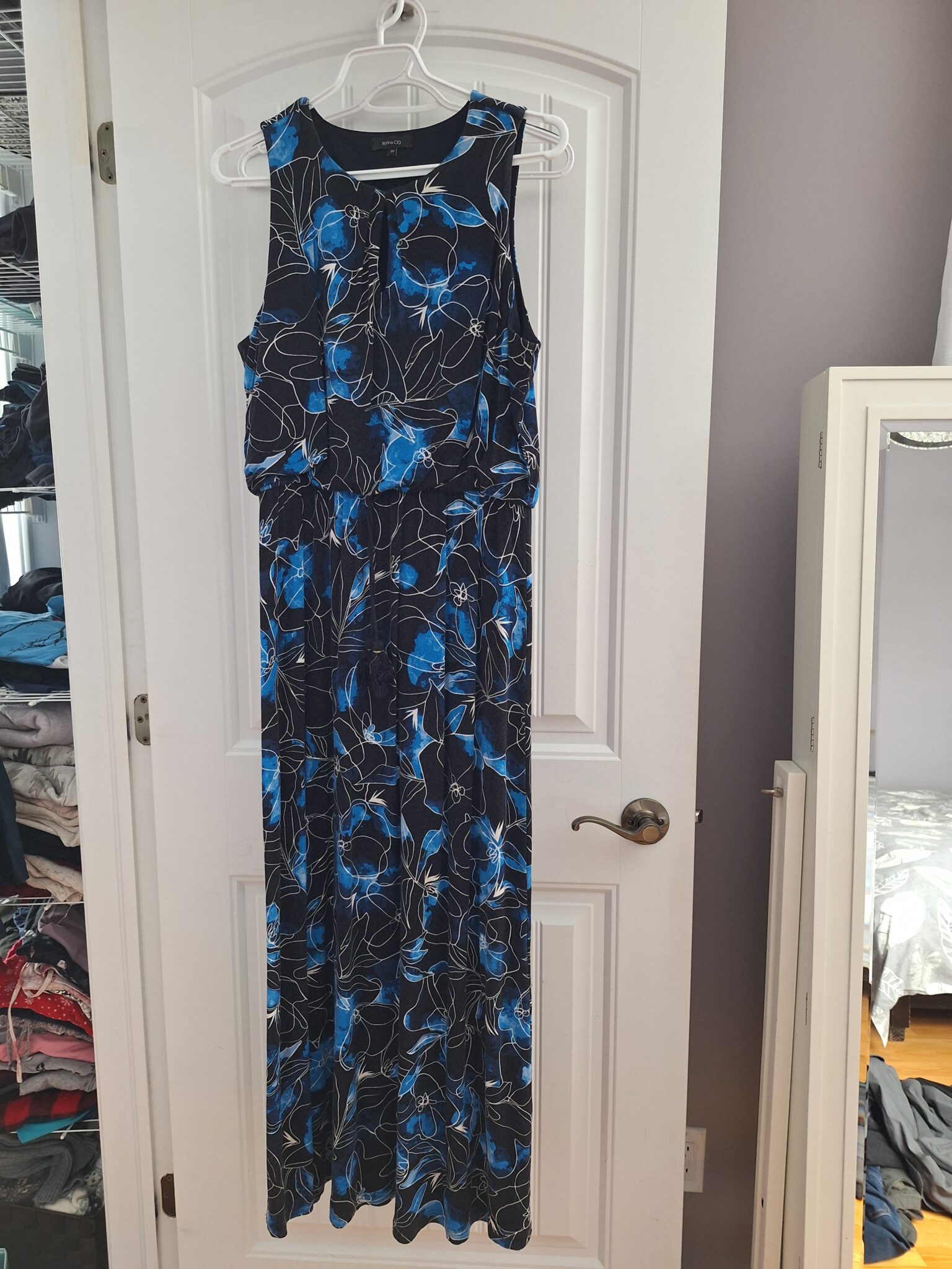 Featured image for Robe maxi RW&CO