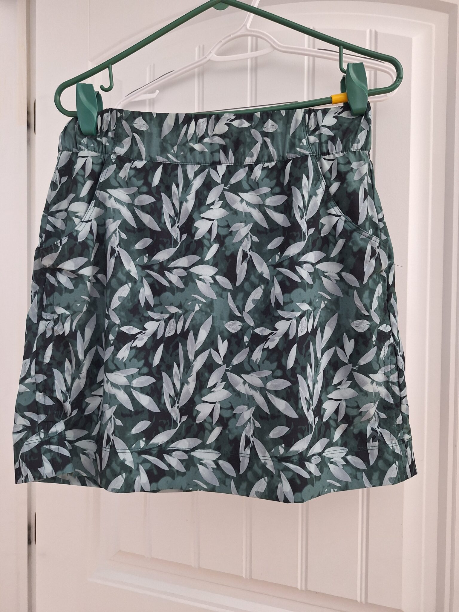 Featured image for Jupe culotte en tissu respirant