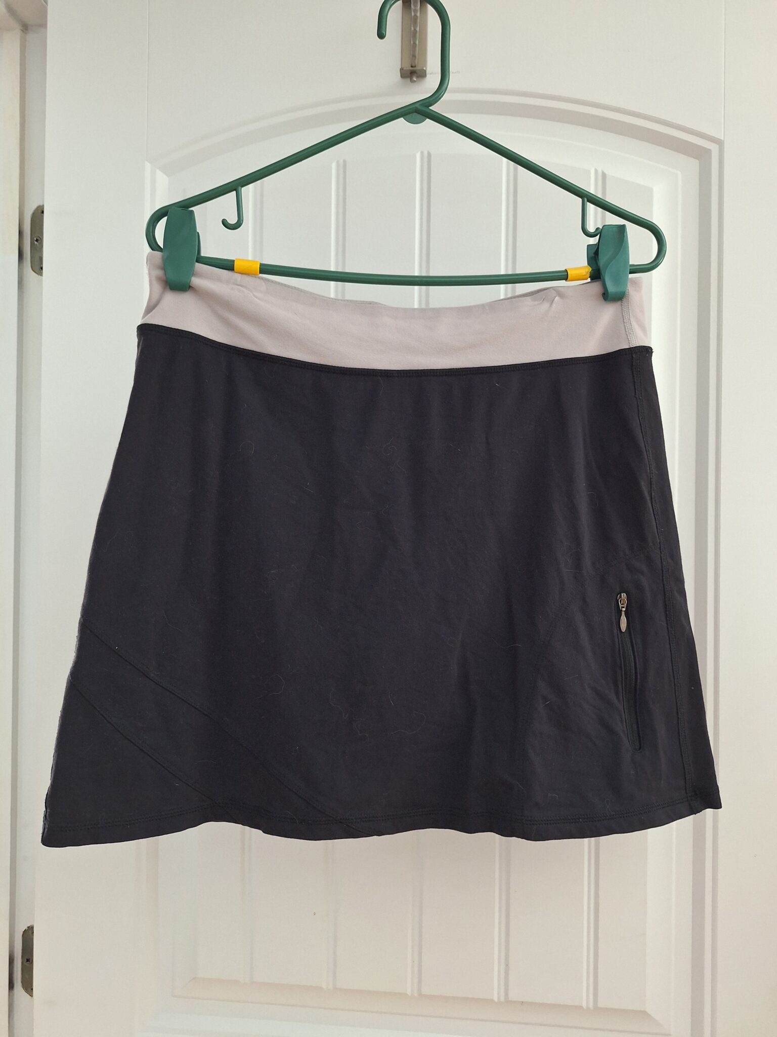 Featured image for Jupe culotte en tissu respirant