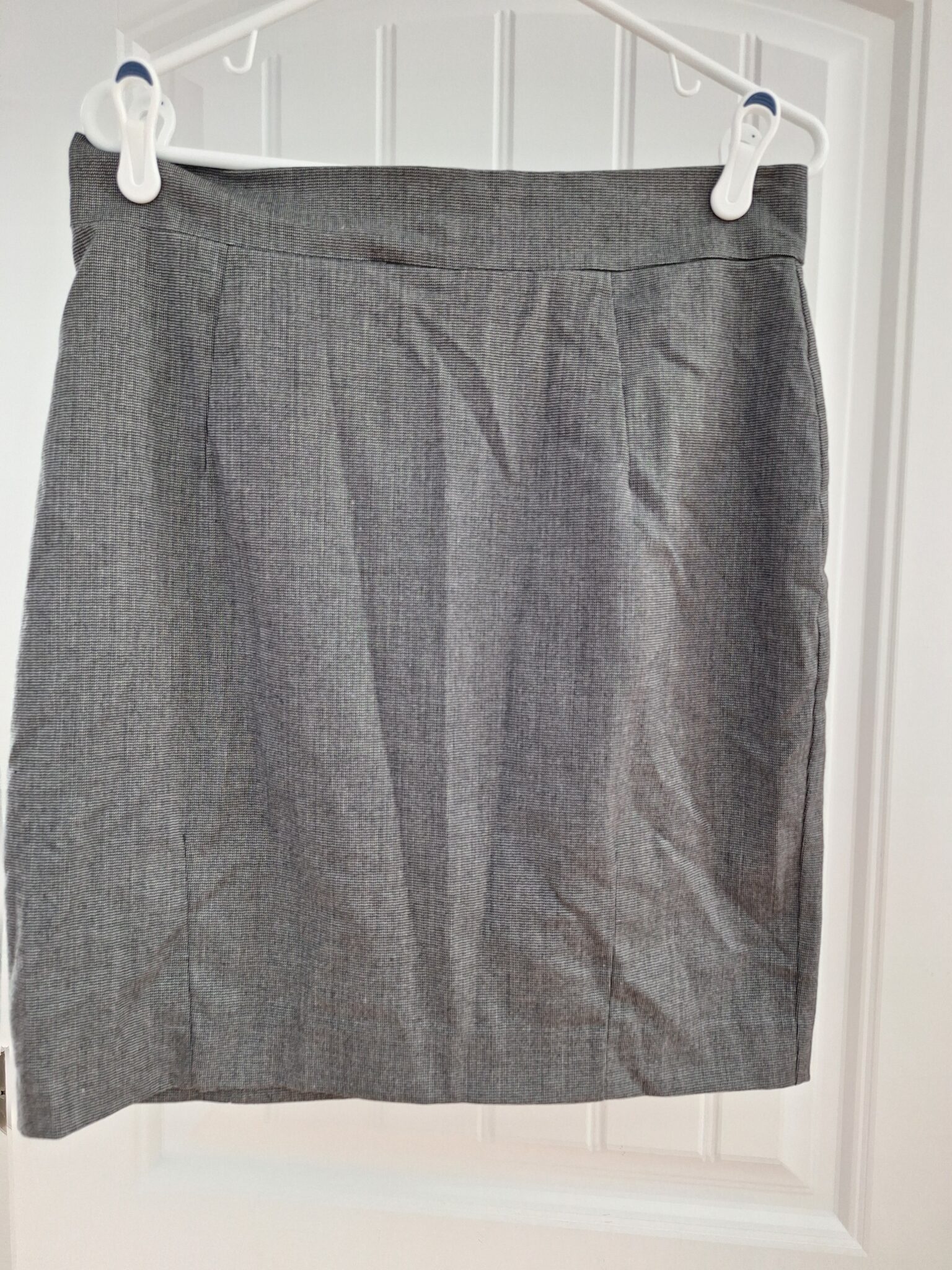 Featured image for Jupe tailleur