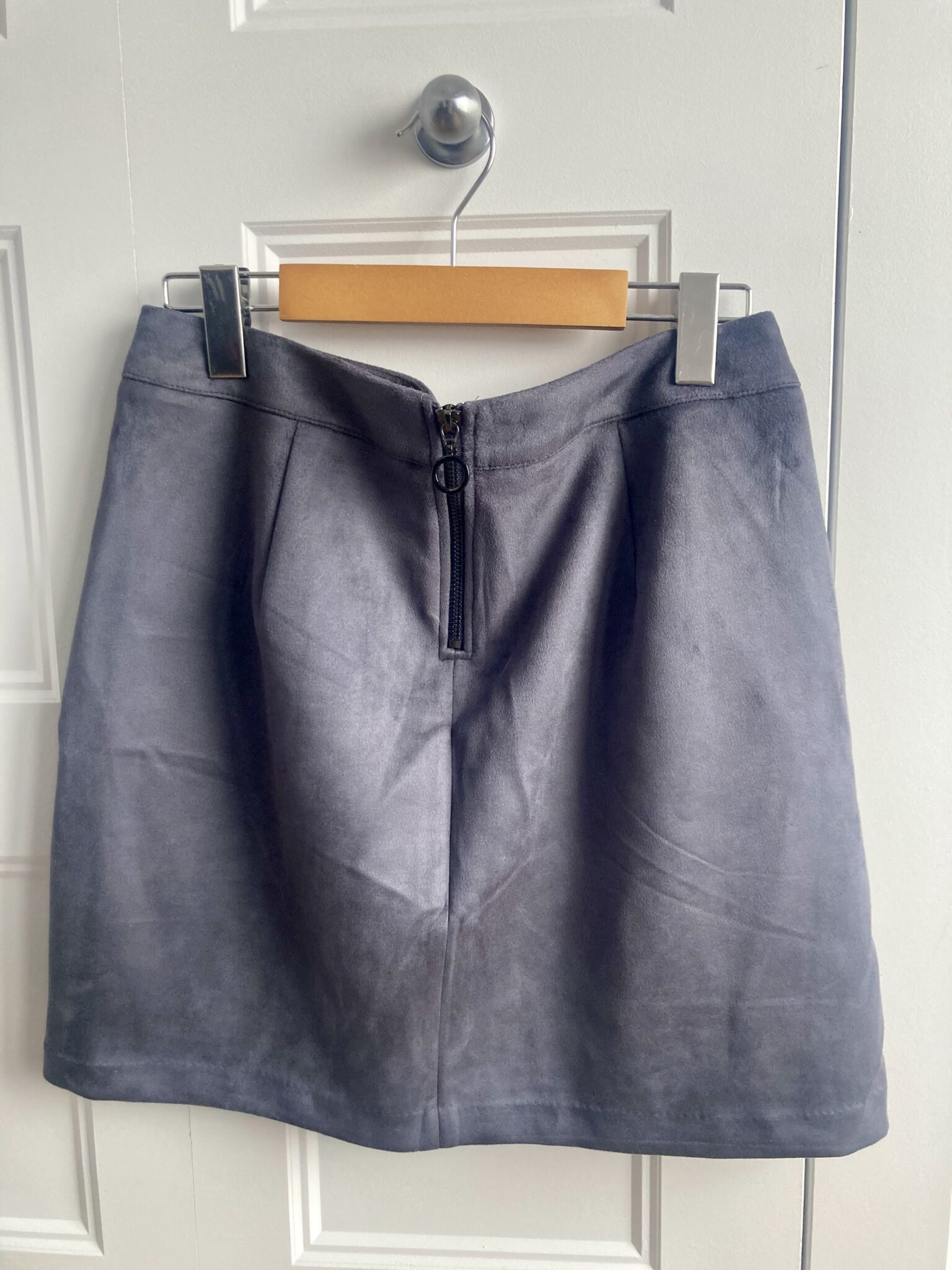 Image for Short grey velvet skirt