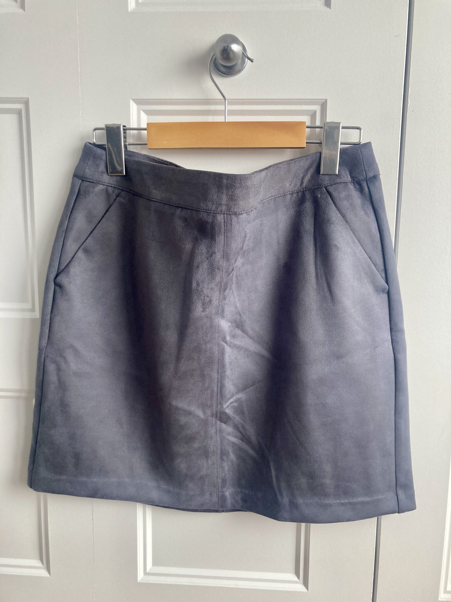 Image for Short grey velvet skirt