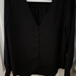 Featured thumbnail for Blouse noire Dynamite