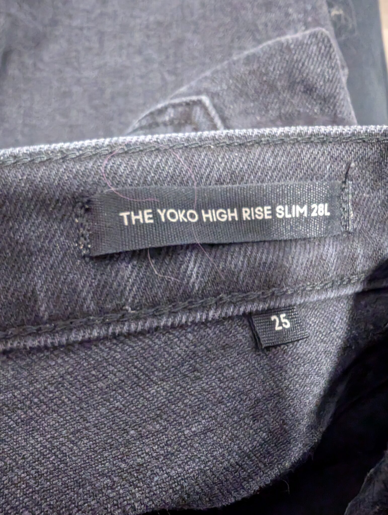 Image for Aritzia/Denim Forum Yoko High Rise Slim 28L sz 25