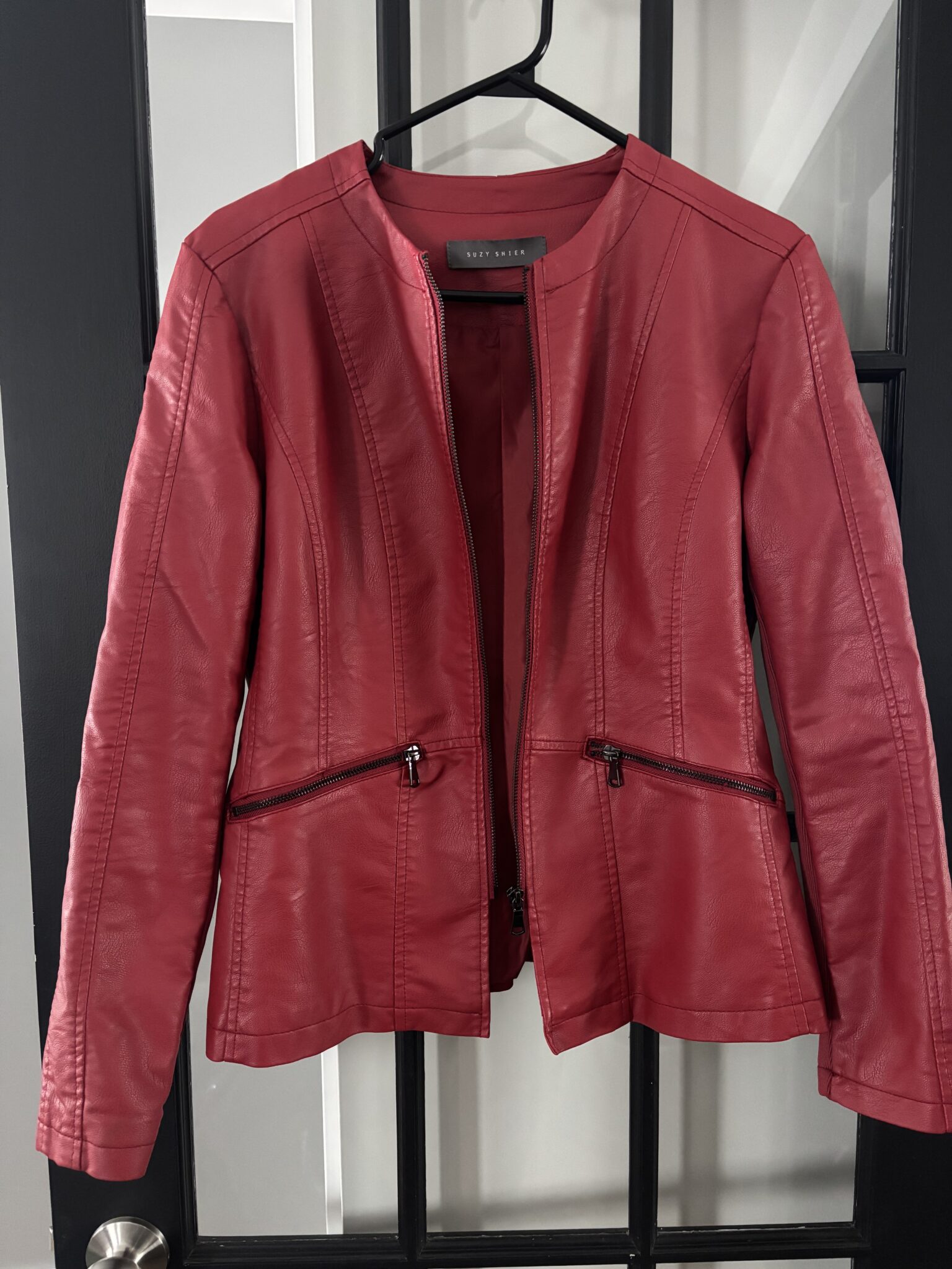 Featured image for Veste de cuir