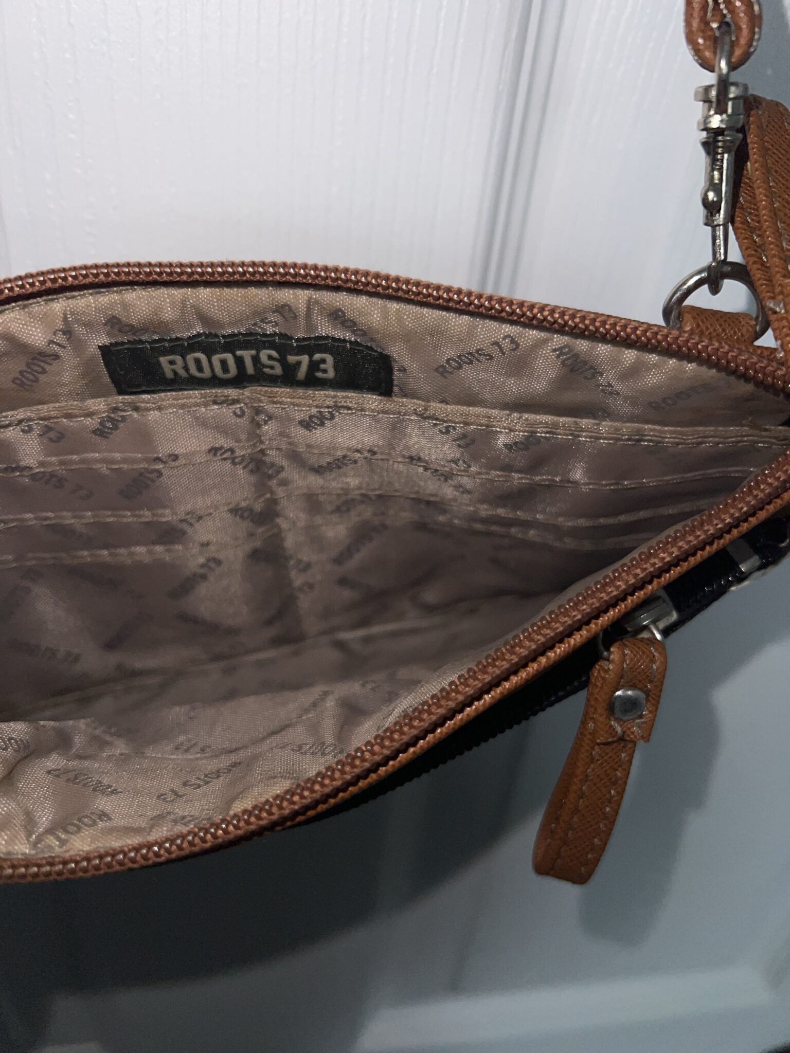Image for Roots handbag