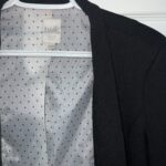 Thumbnail for Long-sleeved black jacket