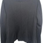 Thumbnail for Long-sleeved black jacket