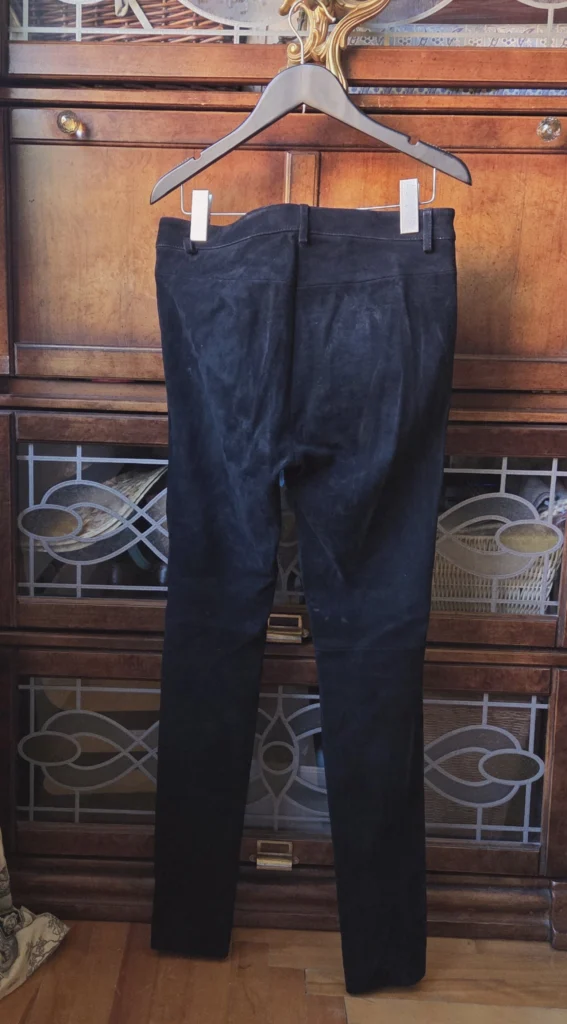 Image for SANDRO Pantalon noir 100 % cuir de chèvre velours