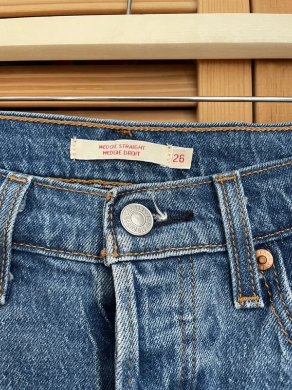 Image for Levi’s Wedgie straight 26