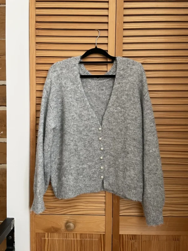Featured image for Pull tricot Gris laine