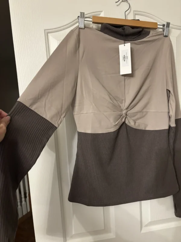 Image for Haut neuf Joelle Collection