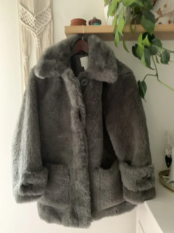 Image for Manteau fausse fourrure