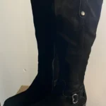 Featured thumbnail for Bottes en Suède noire