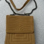 Featured thumbnail for Sac à main en suède