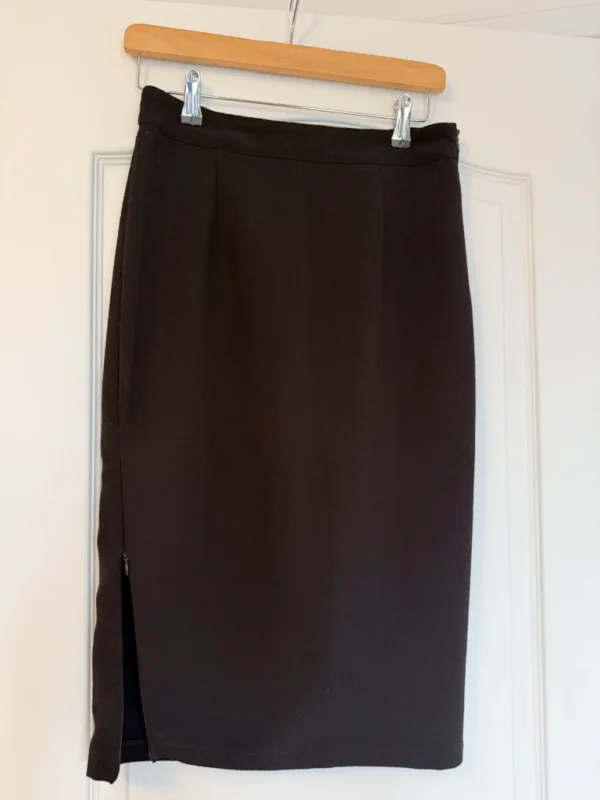 Featured image for Pencil skirt