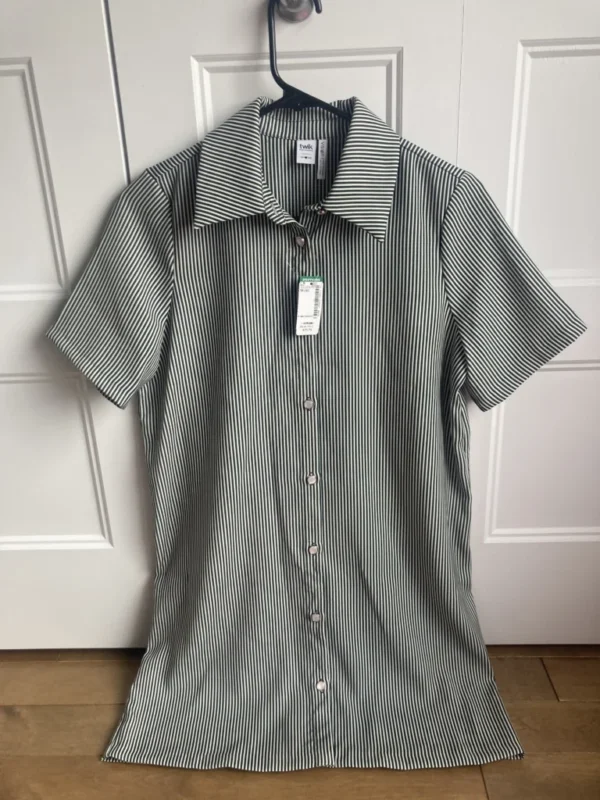 Featured image for New short-sleeved striped dress