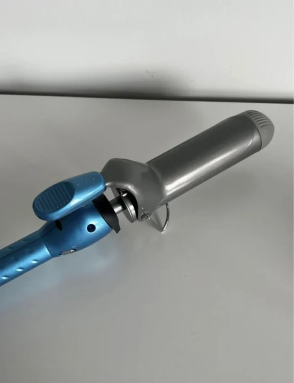 Image for Babyliss Pro 1 1/2 curling iron