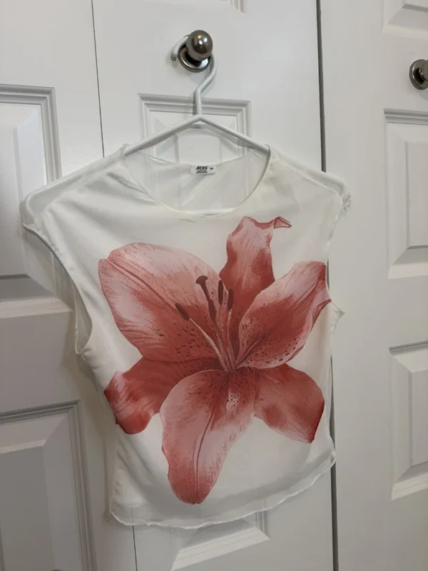 Featured image for Flower T-shirt with transparent back