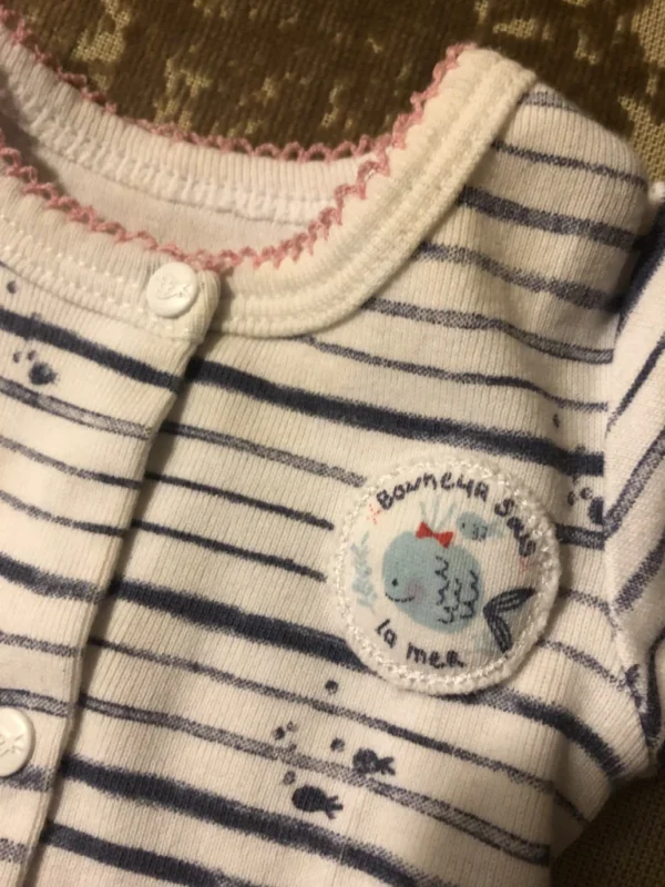 Featured image for Cache-couche bébé naissant 🎣