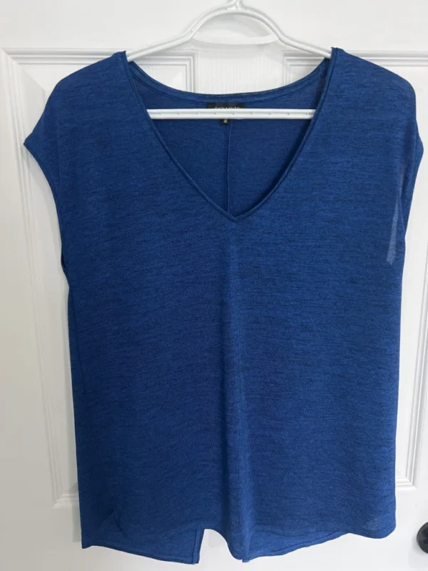 Featured image for Blue-black blouse