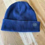 Featured thumbnail for Tuque bleu marine