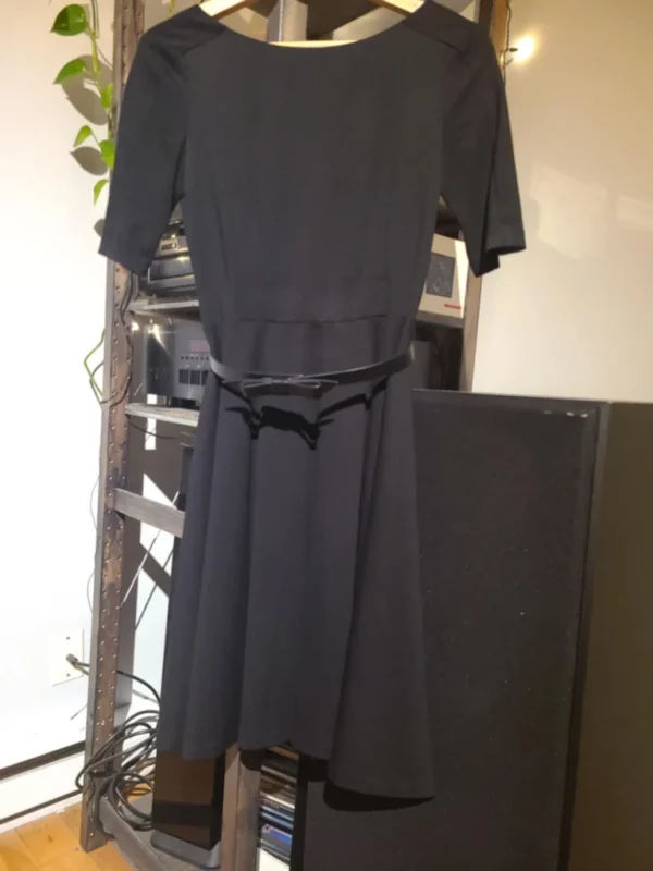 Image for La petite robe noire idéale
