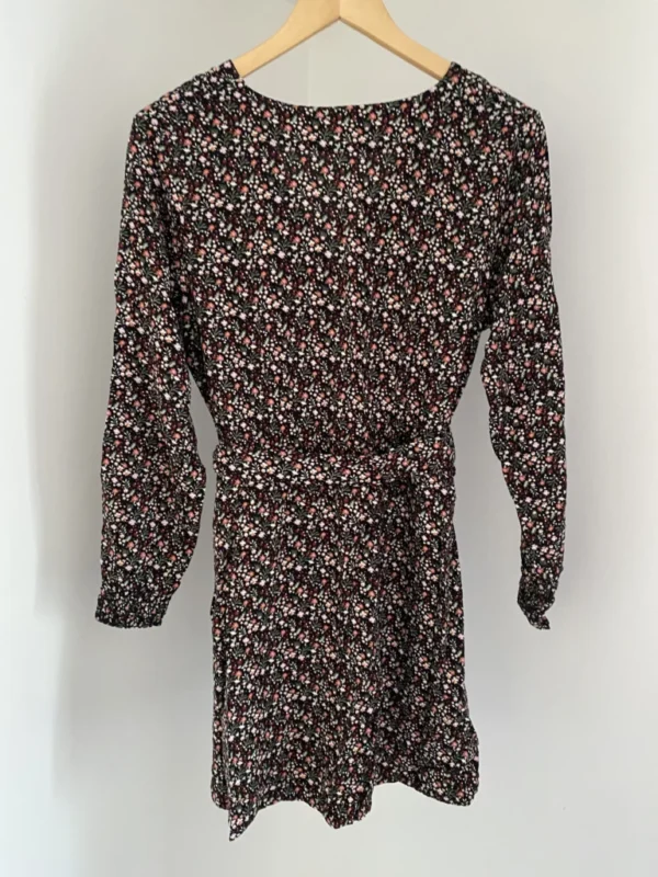 Image for Robe courte à manches longues Simons