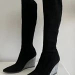Featured thumbnail for Bottes Stuart Weitzman taille 10 noir en daim