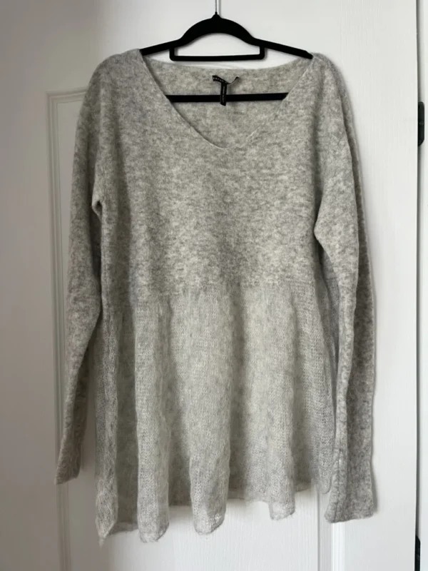Image for Sarah Pacini jumper grey one size