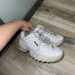 Featured thumbnail for Chaussures blanches Fila